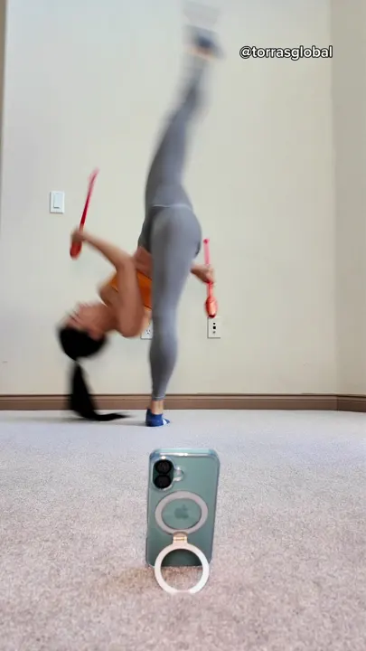 @elenashinohara · TikTok